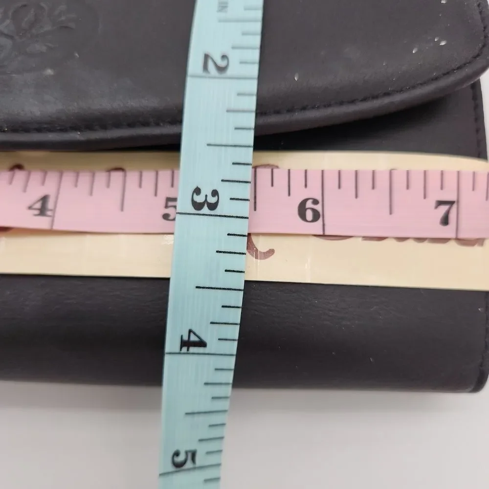NWT - Buxton Vintage Wallet - Included Calculator, Checkbook Holder, & Picture A